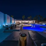 Diamond Boutique 4*