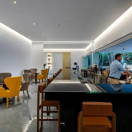 Diamond Boutique Hotel 4*