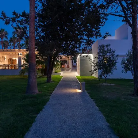 فندق Diamond Boutique 4*