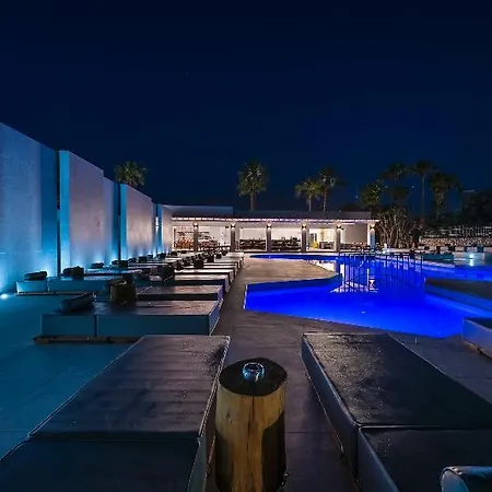Diamond Boutique 4*