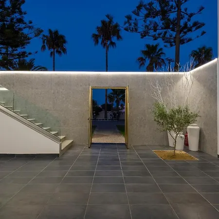 Hotel Diamond Boutique 4*
