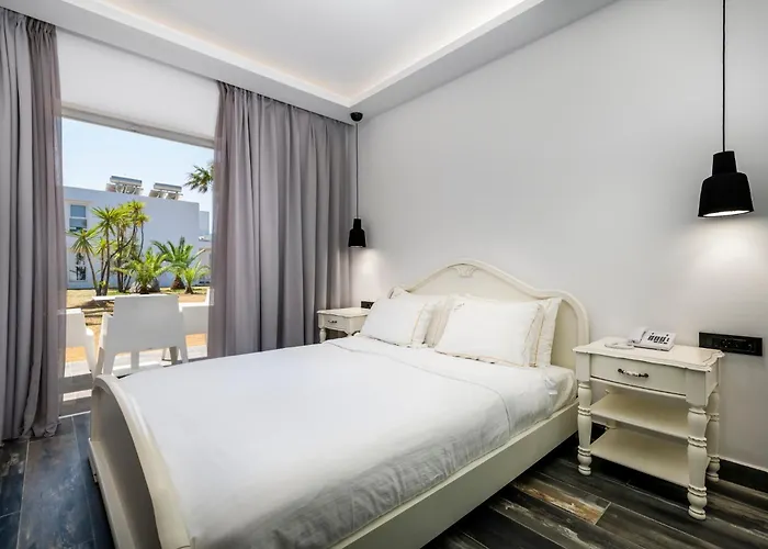 Ξενοδοχείο Diamond Boutique 4*