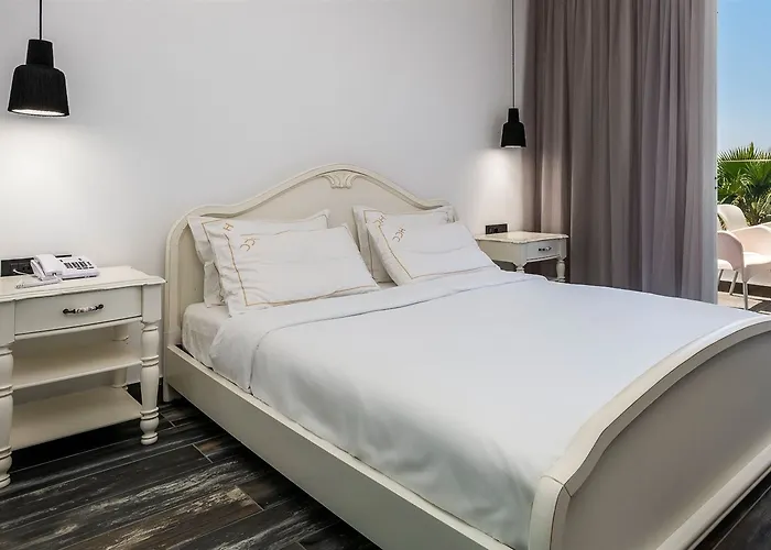 Diamond Boutique فندق بلدة كوس