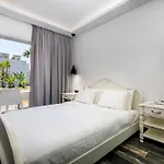 Ξενοδοχείο Diamond Boutique 4*
